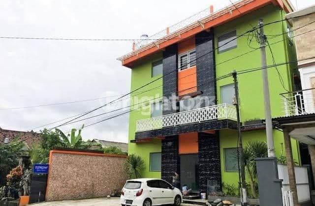 GUEST HOUSE 4 LANTAI 15 KAMAR 5 MENIT BALI ZOO UBUD