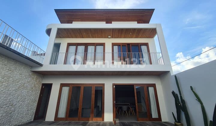 Vsv6501disewakan Villa Mewah 3 Kamar Di Kerobokan Dekat Pepito
