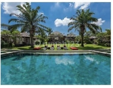 Prime 6 BR Villa : Private Tennis Court, Pool 5 Minutes to Finns