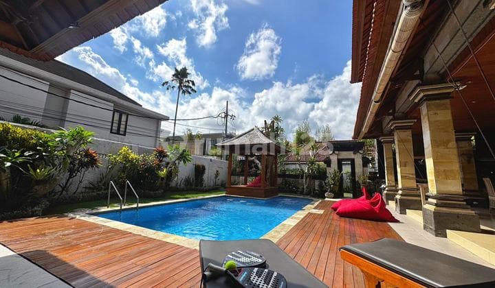 Spacious 5br +1br Staff Villa Big Pool & Office, 5 Min To Canggu