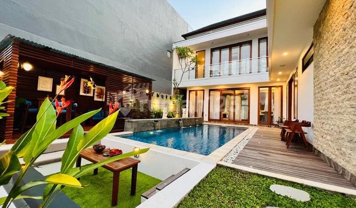 Brand New Villa 4 Br Modern in Jimbaran Bali 15 Minutes to Airport
