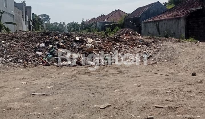 TANAH STRATEGIS DI SEMINYAK – DEKAT PANTAI!