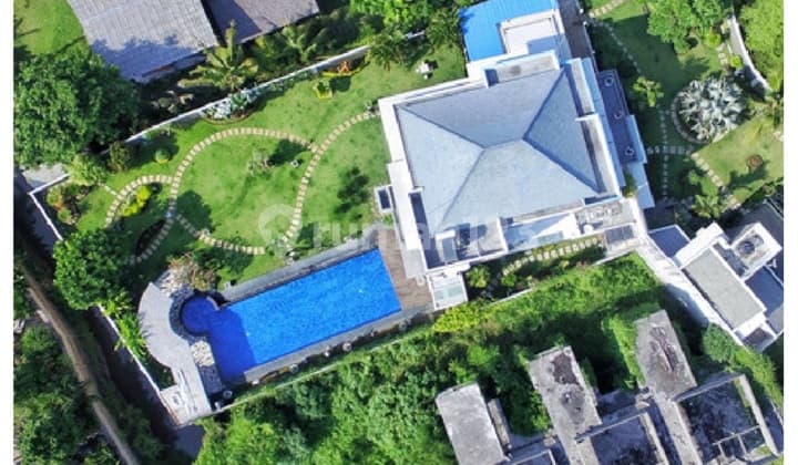 Rumah Mewah View Pantai Lokasi Tenang