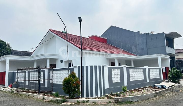 DIJUAL RUMAH HOOK TAMAN ROYAL 5KT LUAS TANAH 271 MTR