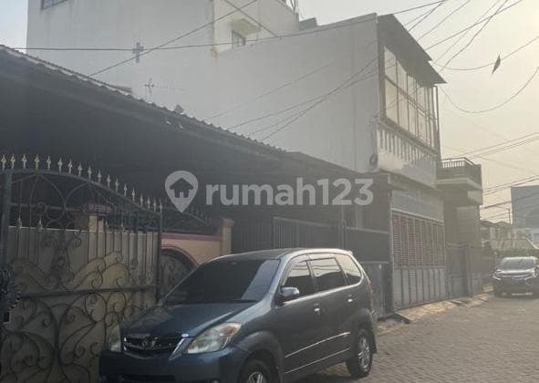 Dijual Rumah Poris Indah 4 Lantai 7 Kamar Tidur Cocok untuk Kost