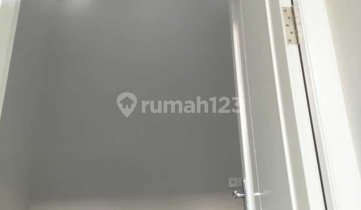 Dijual Rumah Cantik Full Renov Siap Huni SHM Poris Indah Under 1M