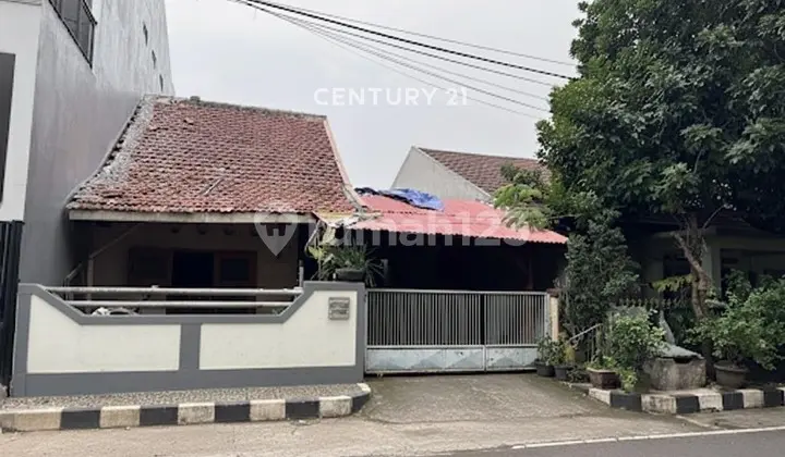House for Sale, Land Calculation, Attractive Price in Pesanggrahan, South Jakarta