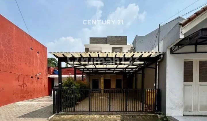 House For Sale in Cilandak, South Jakarta, Newly Renovated, Move-In Ready