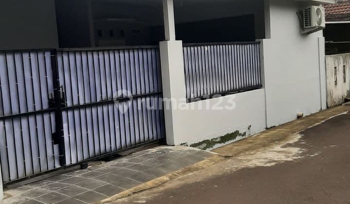 Rumah Dijual Vila Dago Tol. Tdk Banjir, Sarua, Ciputat, Kota Tangerang Selatan, Banten, Indonesia, 15414, Ciputat di Gerbang Perumahan Vila Dago Tol, Jl. Palapa, Sarua, Ciputat, Kota Tangerang Selatan, Banten, Indonesia, 15414, Ciputat