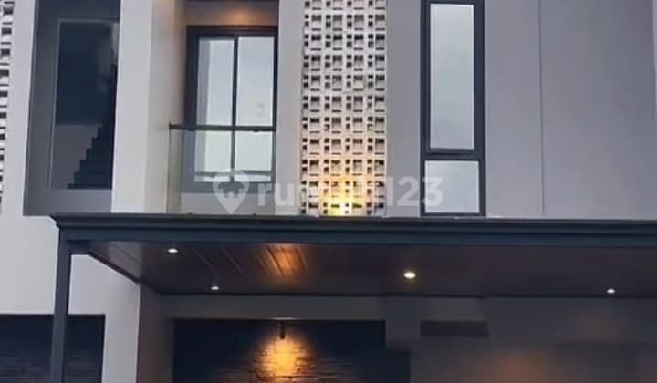 Rumah Dijual Townhouse 3 Lantai di Jagakarsa