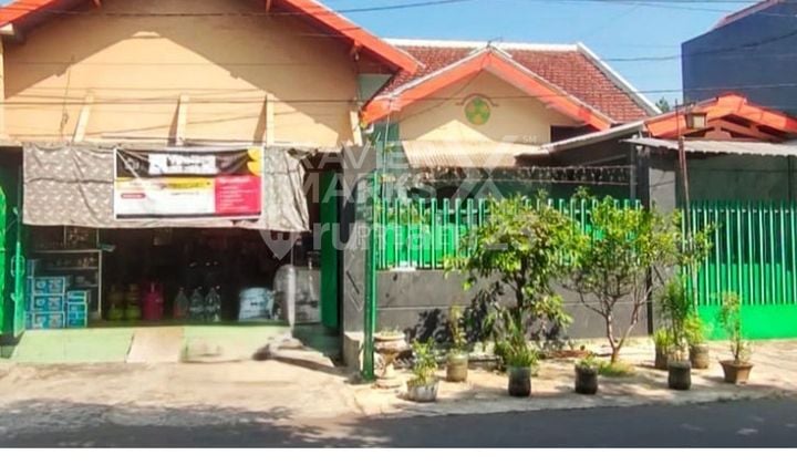 For Sale: Sawojajar Shop House
