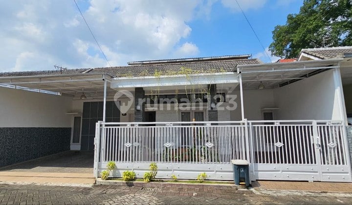 Dijual Rumah 2 Kavling Semi Furnished Pakis Malang