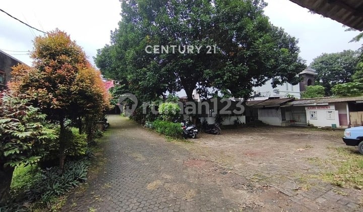 Dijual Rumah Tanah Luas di Lebak Bulus Jakarta Selatan