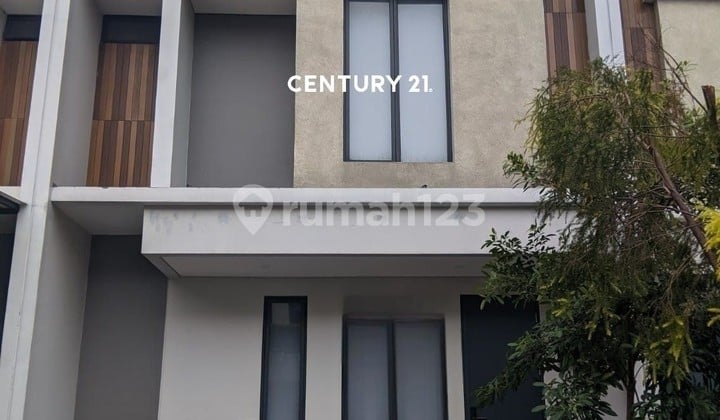 Disewakanthn Rumah Strategis Harga Menarik di Bintaro Tangsel