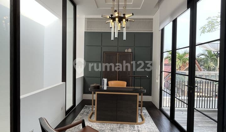 Modern classic brand new townhouse pondok indah for sale (Re)