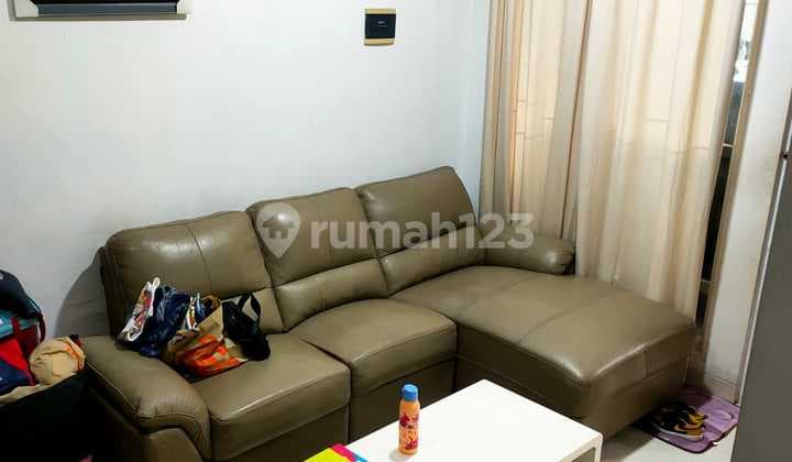 Rumah Bagus Dua Setengah Lantai di Tamanjaya Poris Tangerang