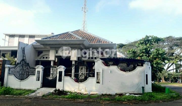 Rumah di perumahan Araya, dekat KDS restaurant, plaza Araya, BINUS, Persada hospital, Golf araya, Malang, Jawa Timur