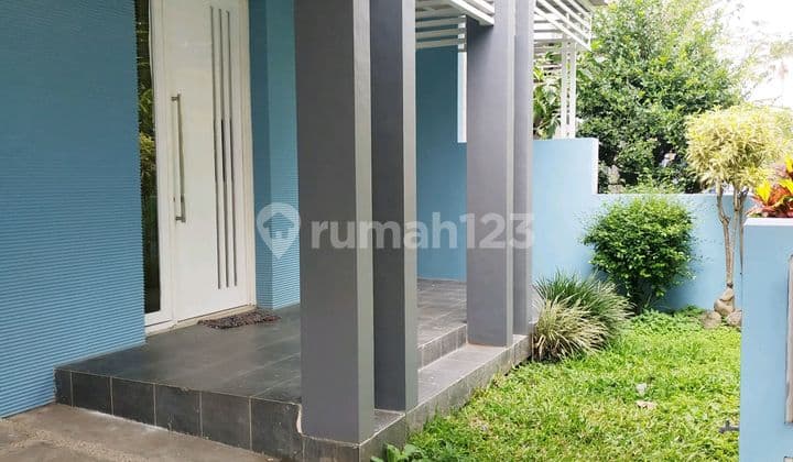 Rumah 2 Lantai Siap Huni, Furnished, Full Ac, Perumahan Exclusive Riverside, Balearjosari, Blimbing, Kota Malang, Jawa Timur