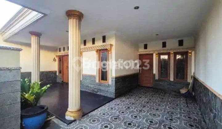 RUMAH 2 LANTAI, DEKAT JALAN SOEKARNO HATTA, UNIVERSITAS BRAWIJAYA, LOWOKWARU, MALANG KOTA, JAWA TIMUR