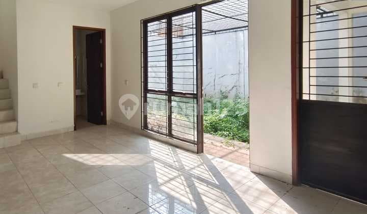 Dijual Rumah 2 Lantai Standard Developer DI BSD Green Cove Tangerang