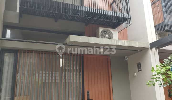 Dijual Rumah Minimalis Siap Huni Di Cluster Fleekhauz BSD City