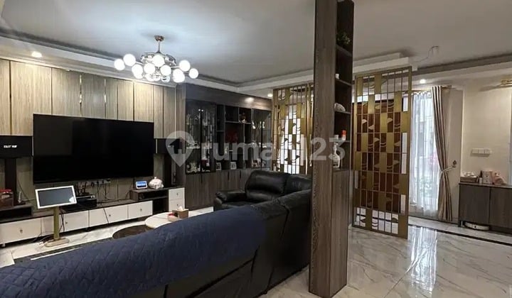 Rumah Mewah Puri Mansion 10x20 3KT SHM Furnished Bagus Murah