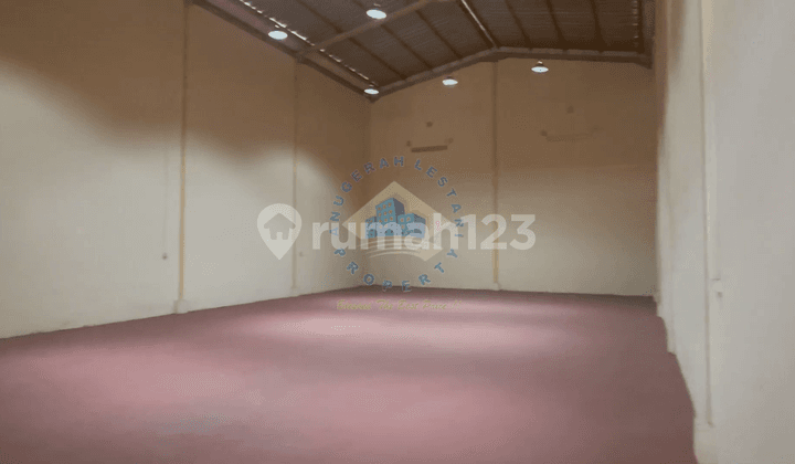 Pergudangan di Jl Raya Banten Lama, Kasemen Serang