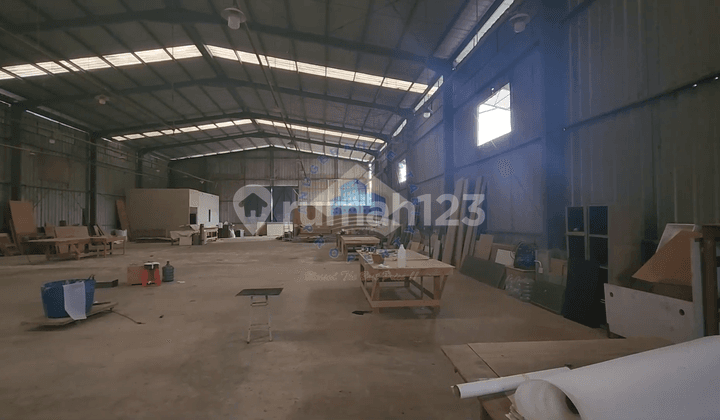 Gudang di Jl Raya Pagedangan - Legok, Tangerang