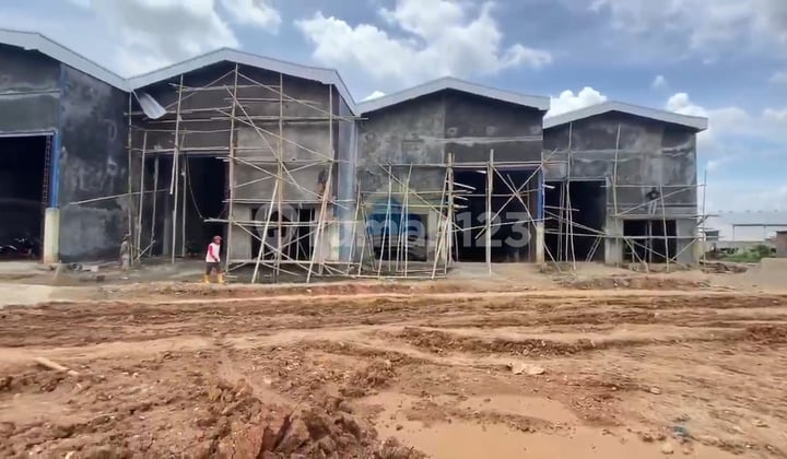 Warehouse Rental in Legok Tangerang Warehousing with 40 Ft Container Access