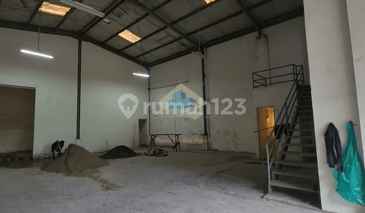 Gudang di Kawasan Pergudangan Bizlink Cikupa - Tangerang, Banten