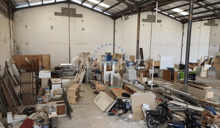Gudang di Kawasan Akong Mekar Jaya Sepatan, Tangerang - Banten
