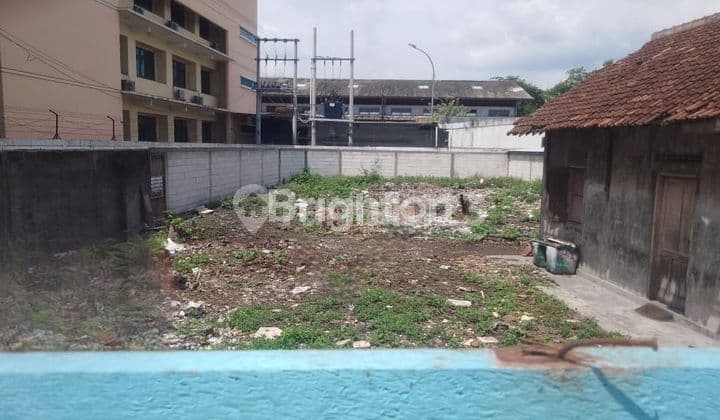 TANAH BERDAMPINGAN DENGAN KAMPUS UPY