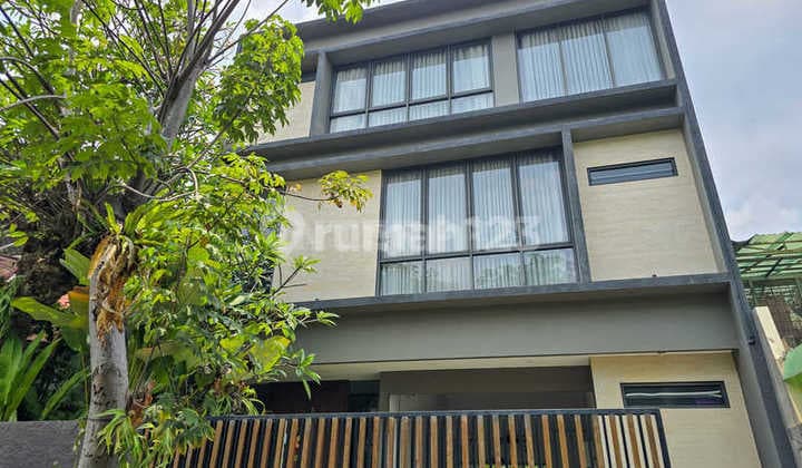 Rumah Permata Buana Desain Minimalis Furnished Luxury Mewah 200m2