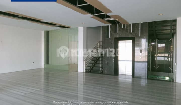 Office Building for Sale in Fatmawati, Strategic Location