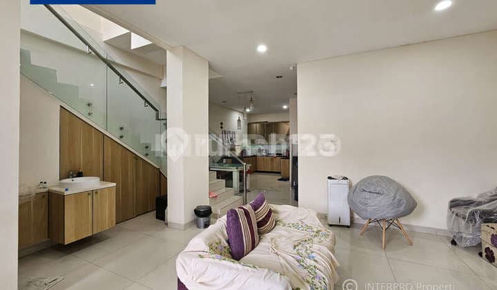 Rumah Dijual Alam Sutera Cluster Flamboyan 2.5 Lantai - LT 112M2