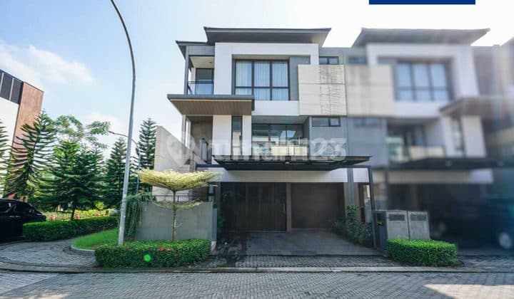 Rumah Mewah Siap Huni Dijual Zora BSD City Cluster Keia LT 202M2