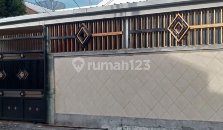 For Sale: Single-Story Furnished House in Karang Asem