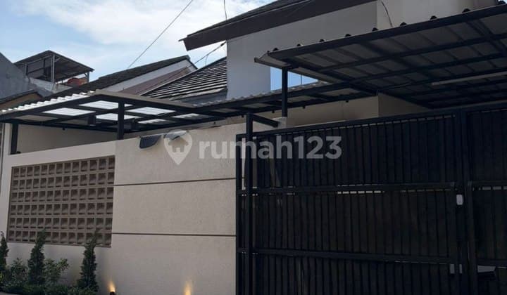 Rumah Minimalis Siap Huni di Komplek Permata Buah Batu