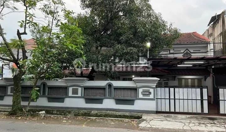 Rumah Luas dan Nyaman Area Turangga Strategis Tengah Kota Bandung