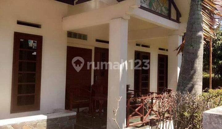 Rumah Lama di Komplek Cipta Graha Dekat Tol Pasteur