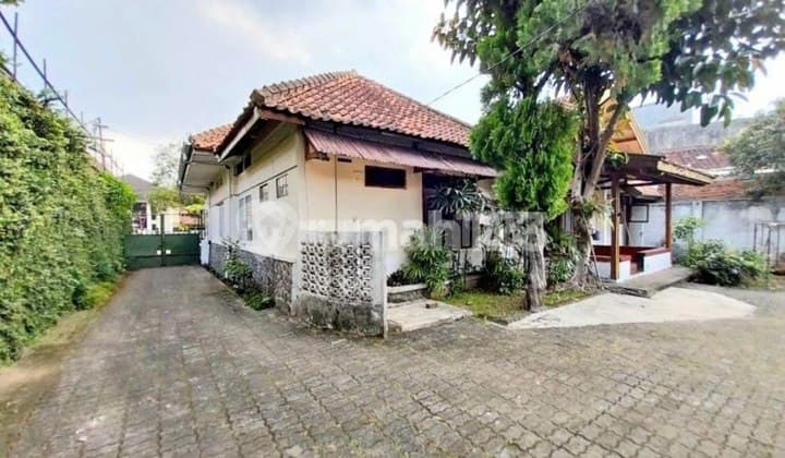 Rumah Heritage Type B Mainroad Riau Lokasi Strategis