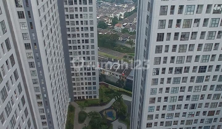 Jual Cepat . Apartemen Mtown Tower Carmel Full Furnished, Gading Serpong,Tangerang, Lantai Tinggi