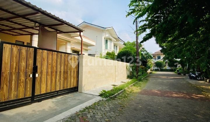 Brand New House Di Pejaten - Lokasi Strategis & Unfurnish
