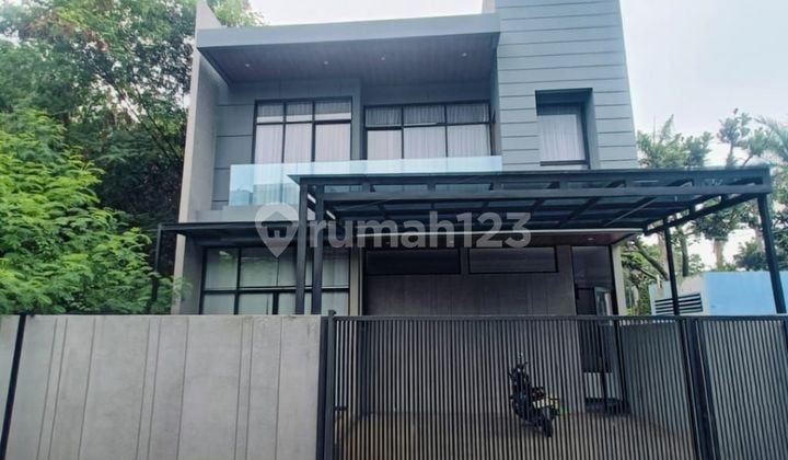 For Sale Rumah Di Cilandak - Brand New Modern Design With Rooftop