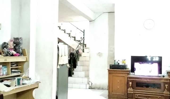 Di Sewa Rumah 2 Lantai Posisi Di Dalam Margahayu Raya