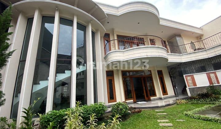Jual Rumah Mewah Nyaman Siap Huni Batununggal Indah