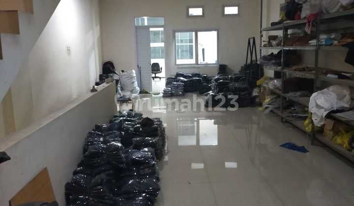 Ruko 4 Lantai Siap Pakai di Mainroad Cikawao Bandung