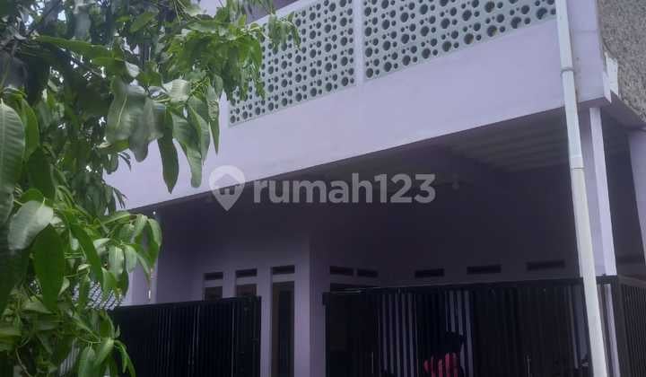 Dijual Rumah Rapih 2 Lantai Di Cingised Bandung