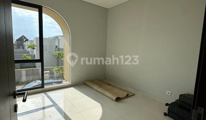 Disewakan Rumah Nyaman Siap Huni di Podomoro Park Bandung