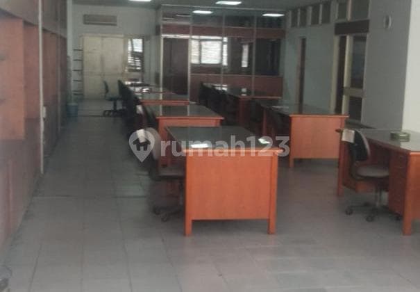 Quick Sale of Shophouse in Gajah Mada Area